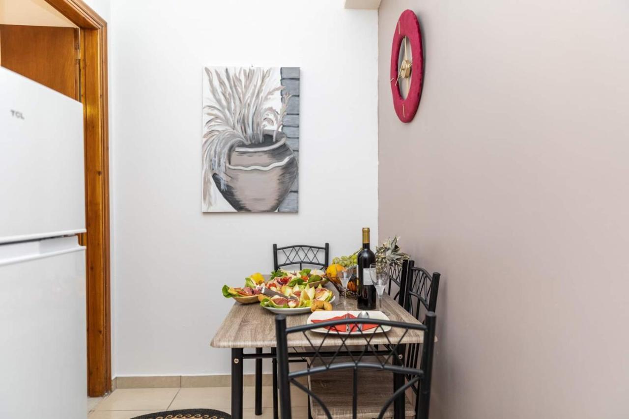 Maury Down Town Apartamento Naxos City Exterior foto