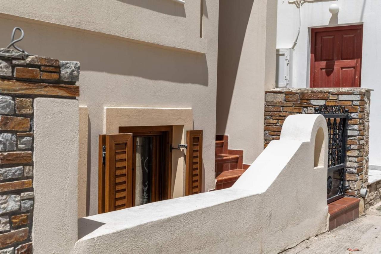 Maury Down Town Apartamento Naxos City Exterior foto